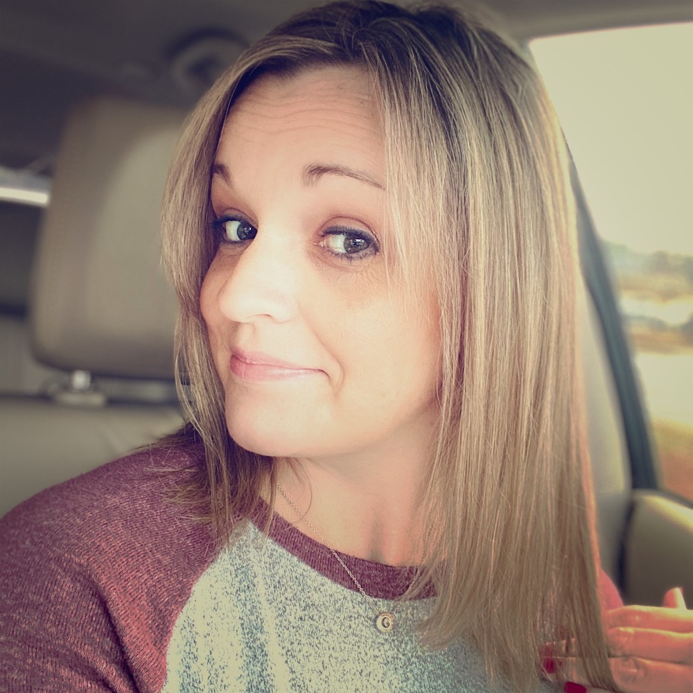 Meet your Posher, Stephanie